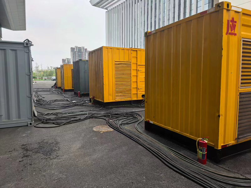 黄冈不同季节柴油发电机组保养有哪些注意事项？